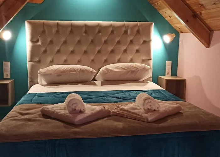 Tokastro Αράχωβα